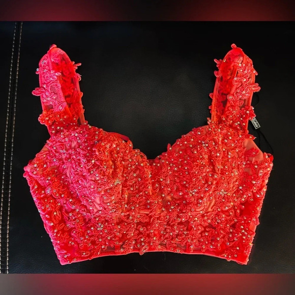 La Femme Pink Beaded Lace To Two Piece Dress With Pockets - Picture 6 of 7